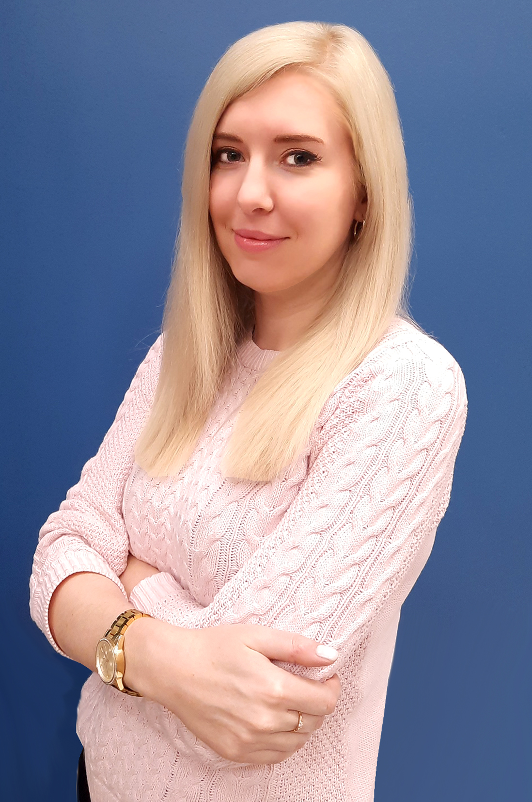 Елена Холзакова